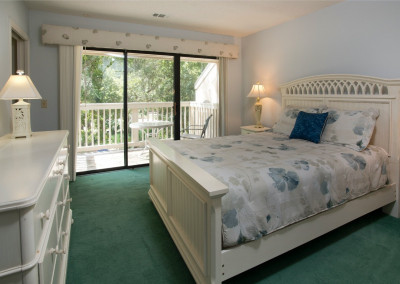 Guest bedroom